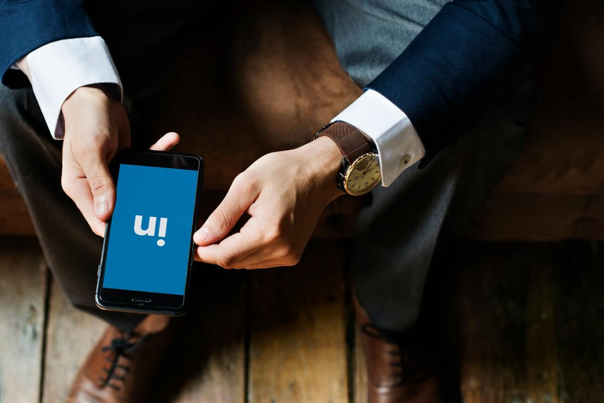 Start generating sales opportunities from you LinkedIn account